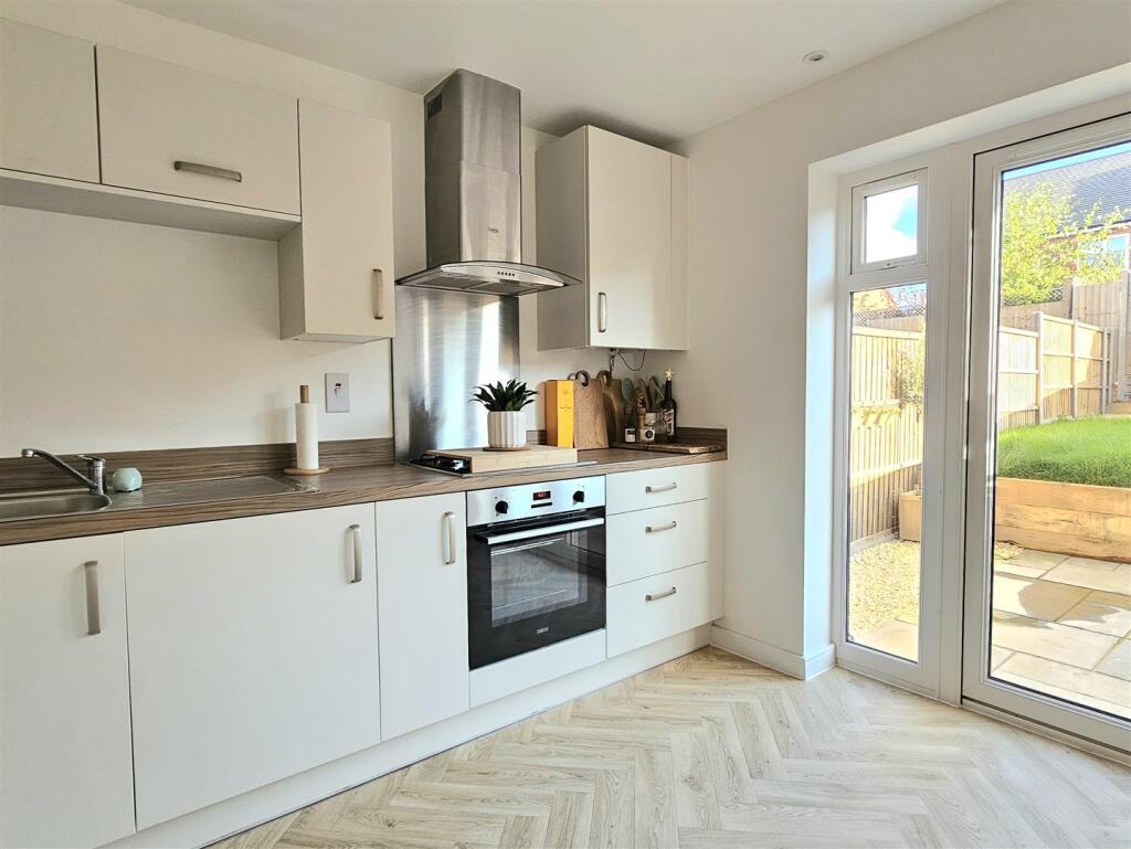 Additional image 4 of Holden Drive, Midway, Swadlincote