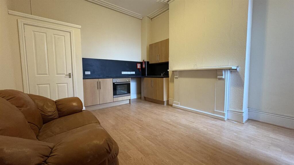 Additional image 4 of Coundon Road, Coventry