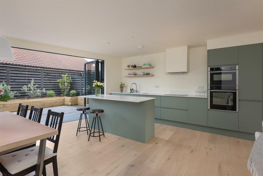 Additional image 17 of Hillview Road, Whitstable