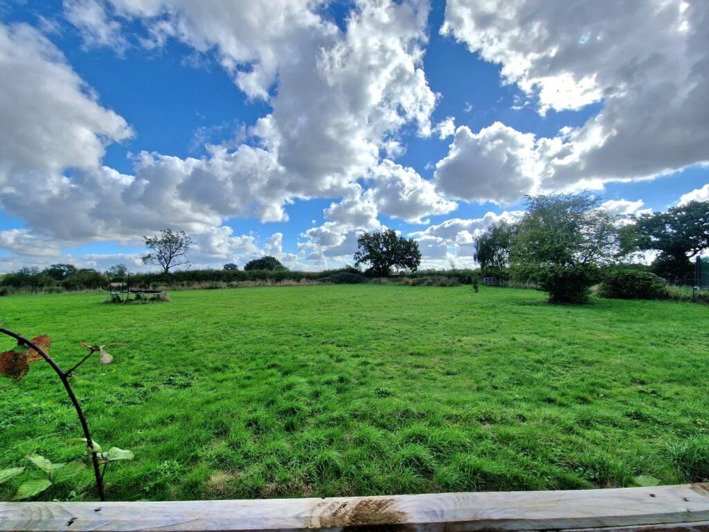 Additional image 12 of Coventry Road, Bulkington, Bedworth, Warwickshire, CV12