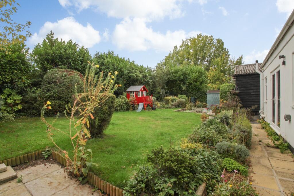 Additional image 24 of Sandwich Road, Ash