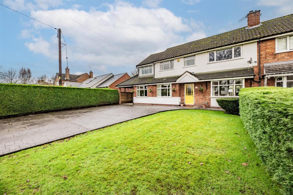 Additional image 29 of Exemplary extended property with idyllic countryside views