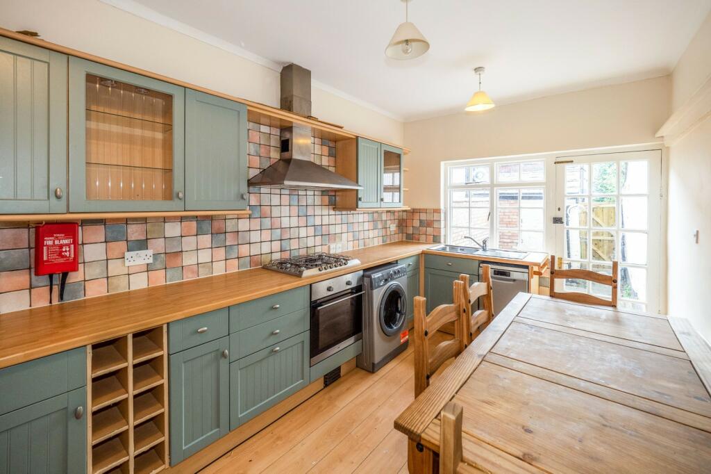 Additional image 10 of Portland Street, CV32