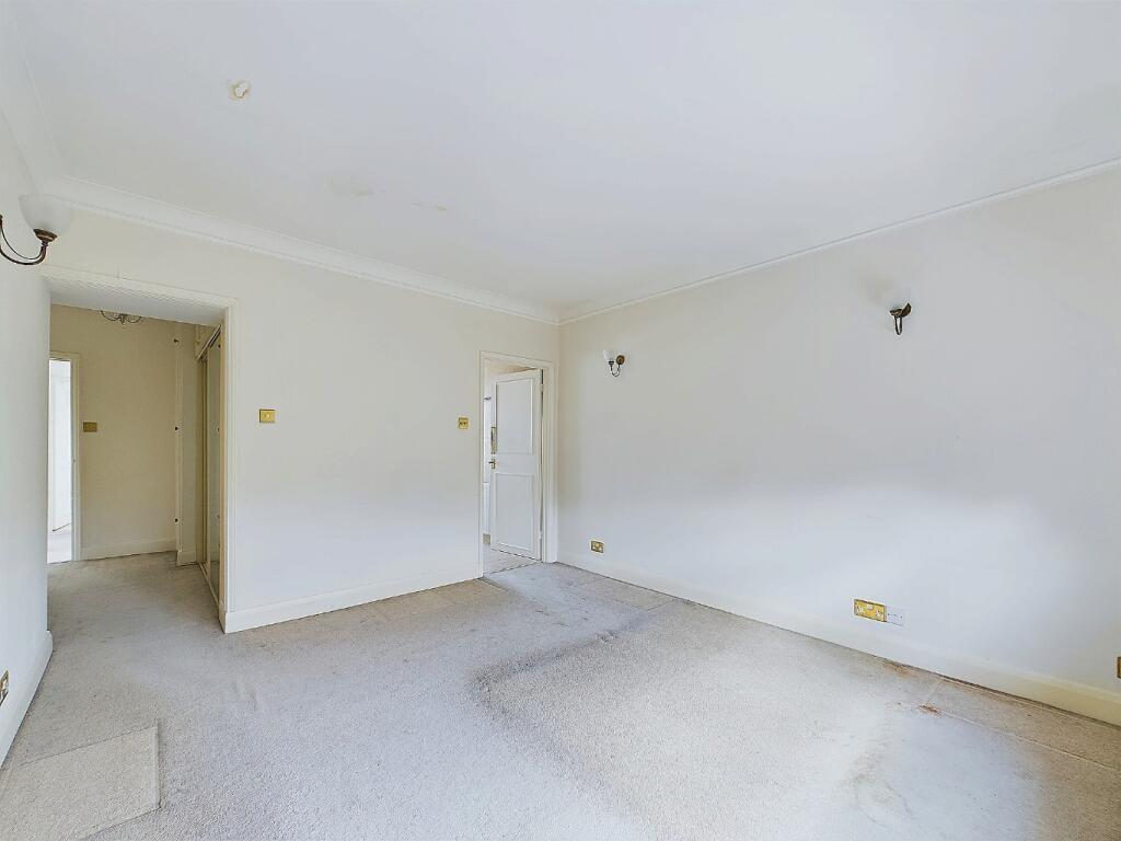 Additional image 8 of Old Farm Avenue, Sidcup, Kent, DA15