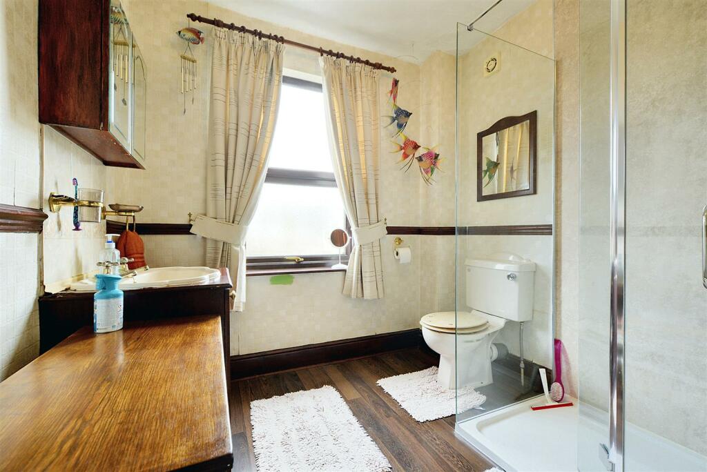 Additional image 11 of Cleveland Avenue, Draycott