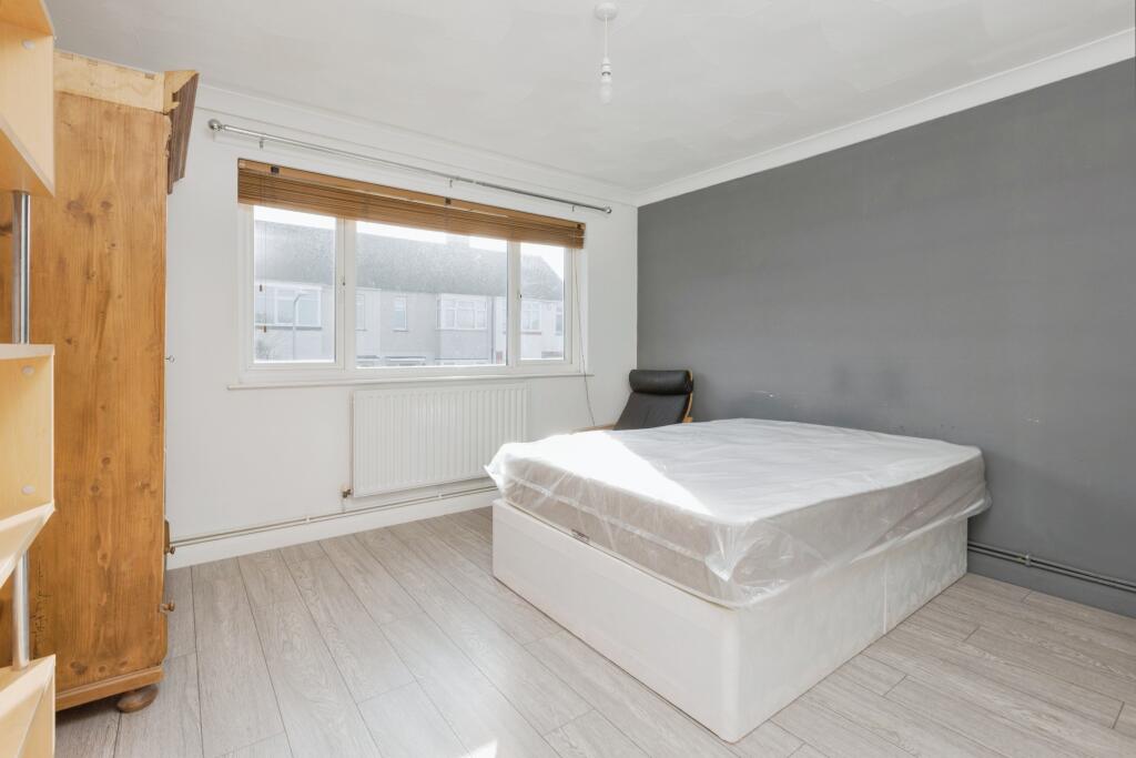 Additional image 7 of Sharland Road, GRAVESEND, Kent, DA12