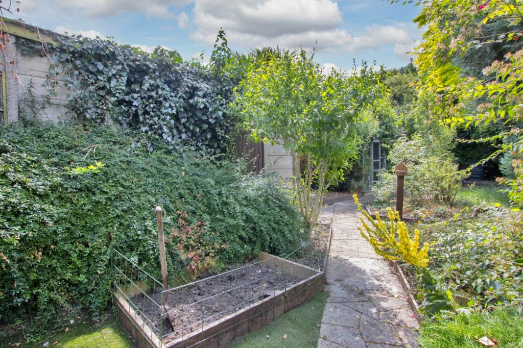 Additional image 18 of Raeburn Avenue, West Dartford, DA1