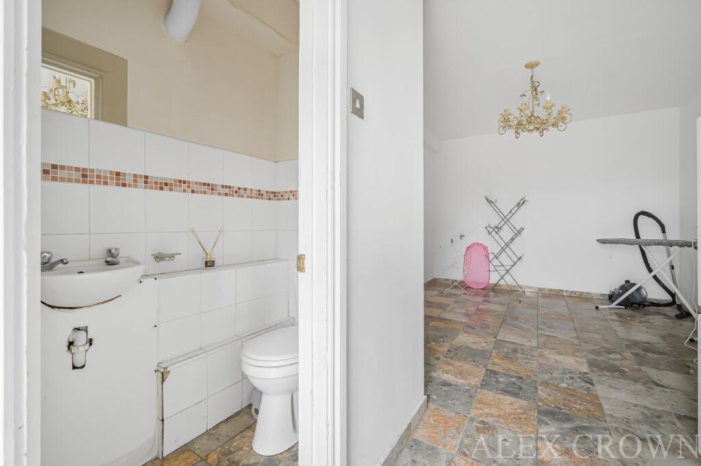 Additional image 5 of Maylands Drive, Sidcup