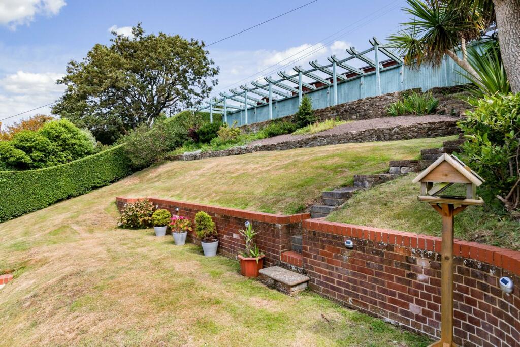 Additional image 29 of Radnor Cliff Crescent, Folkestone, CT20