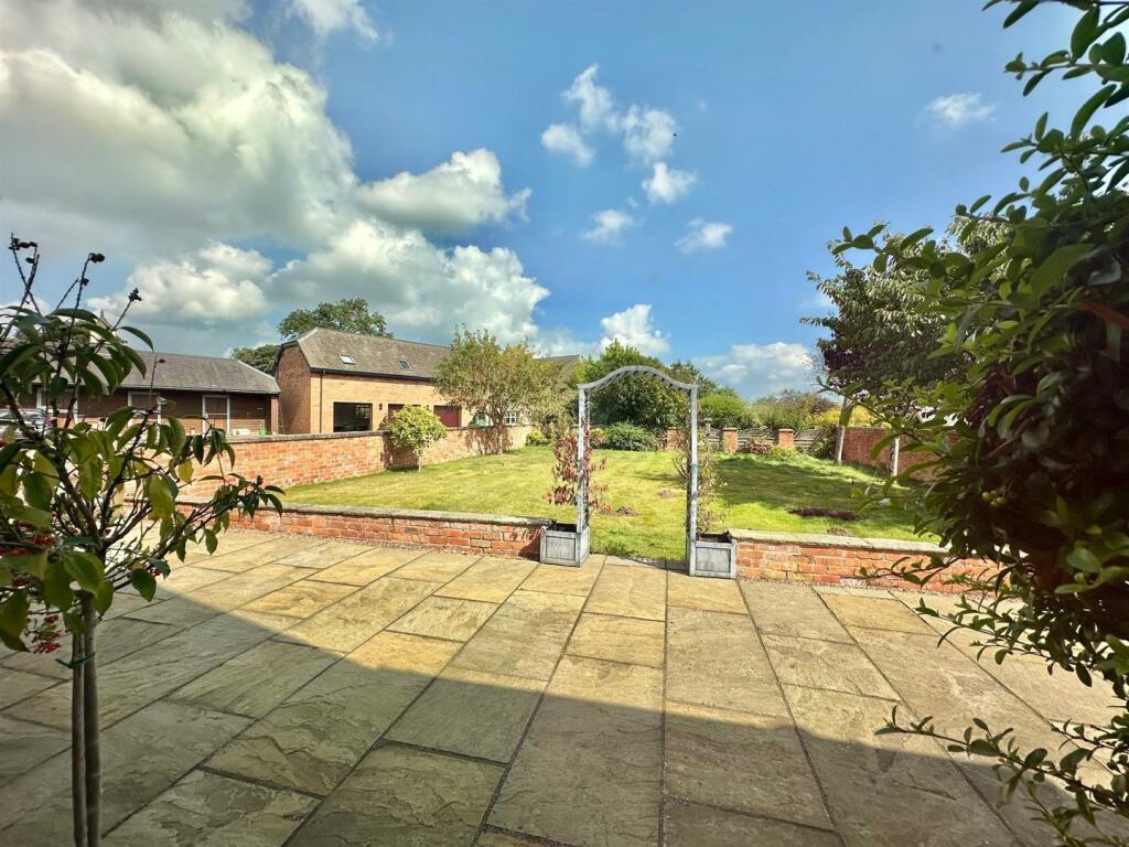 Additional image 2 of Chester Road, Stoke, Nantwich, Cheshire