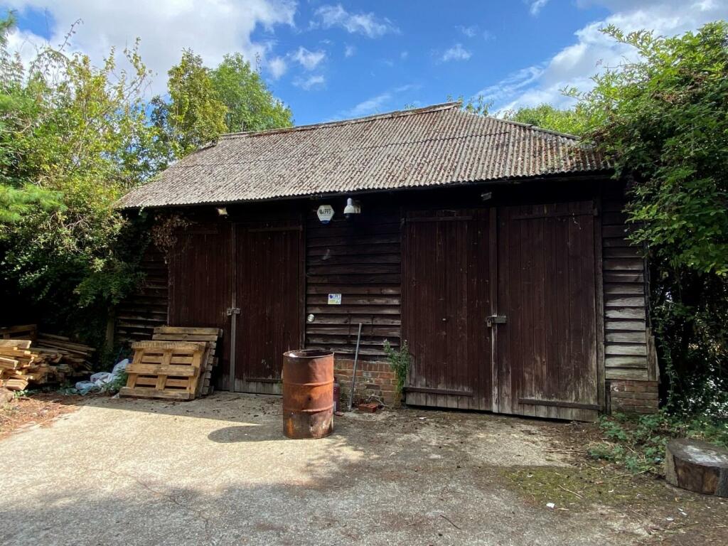 Additional image 29 of Thong Lane, Shorne,