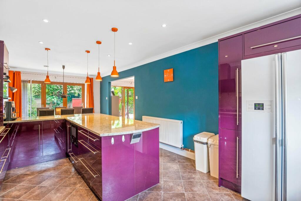 Additional image 20 of Valley Lane, Meopham, Gravesend, Kent, DA13