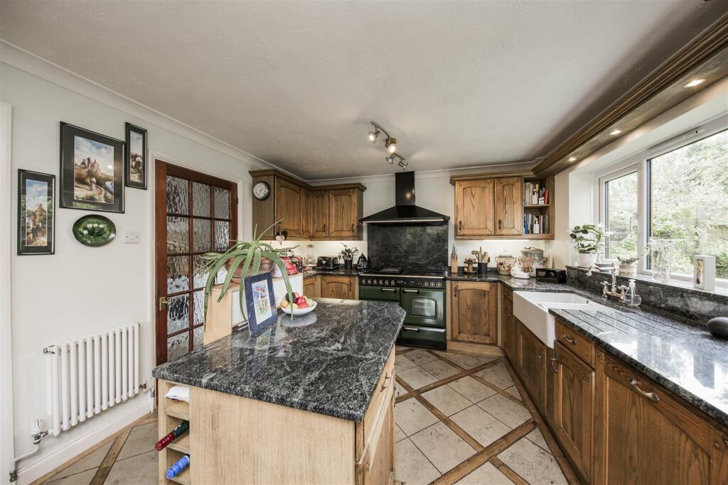 Additional image 8 of Southfleet Avenue, Longfield