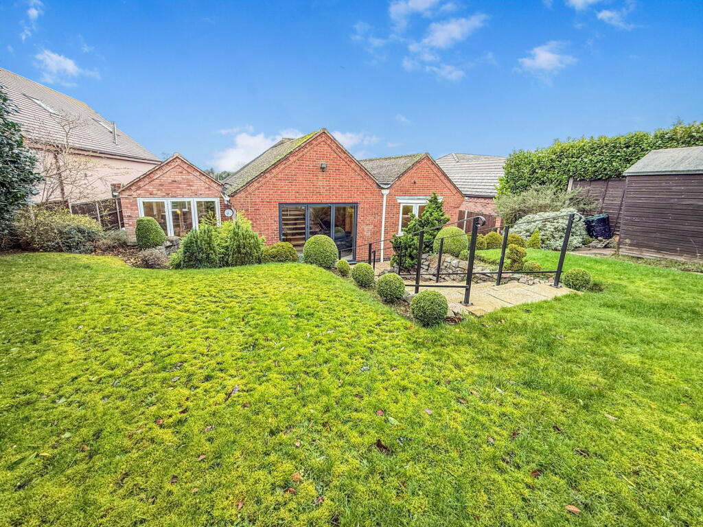 Additional image 26 of Atherstone Road, Hartshill, Nuneaton, CV10 0SP