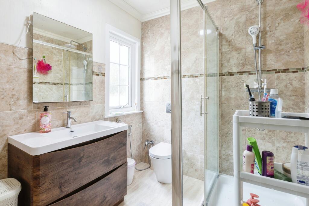 Additional image 13 of St. James's Road, Gravesend, Kent, DA11