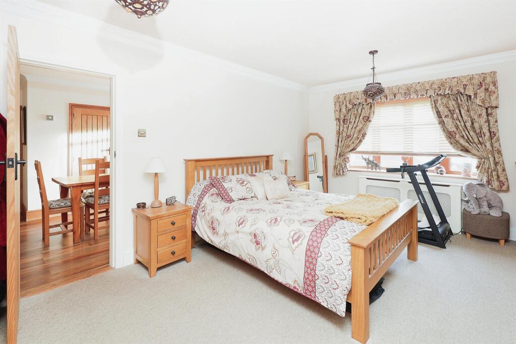 Additional image 8 of Fernhill Lane, Balsall Common, Coventry