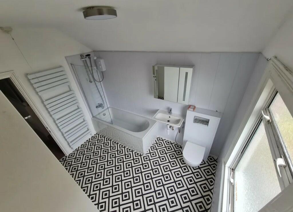 Additional image 6 of Mayplace Road West, Bexleyheath, Kent, DA7