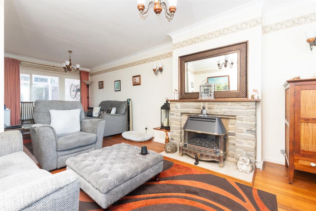 Additional image 14 of Poplar Walk, Meopham, Gravesend, Kent