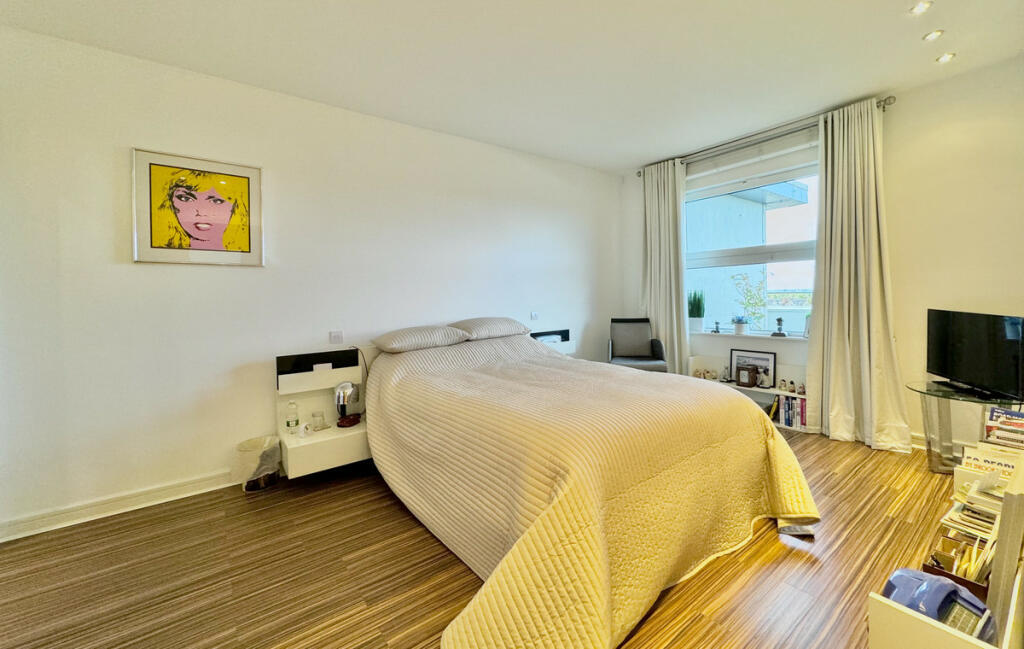 Additional image 13 of Clarendon Avenue, Leamington Spa, Large Penthouse & Roof Terrace