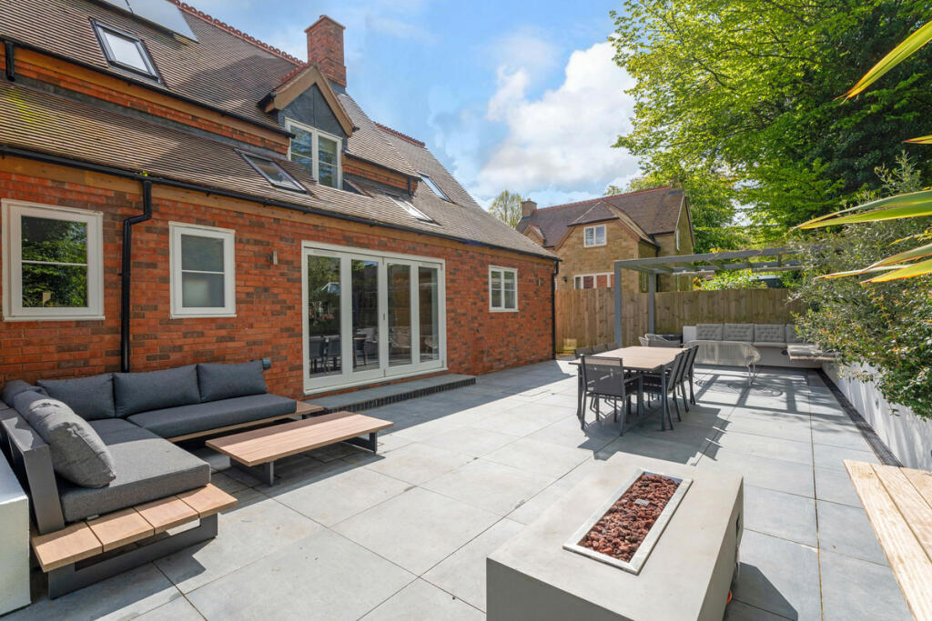 Additional image 27 of Hall Lane Harbury, Warwickshire, CV33 9HG