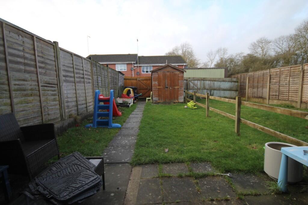 Additional image 12 of Viaduct Close, Rugby, Warwickshire, CV21