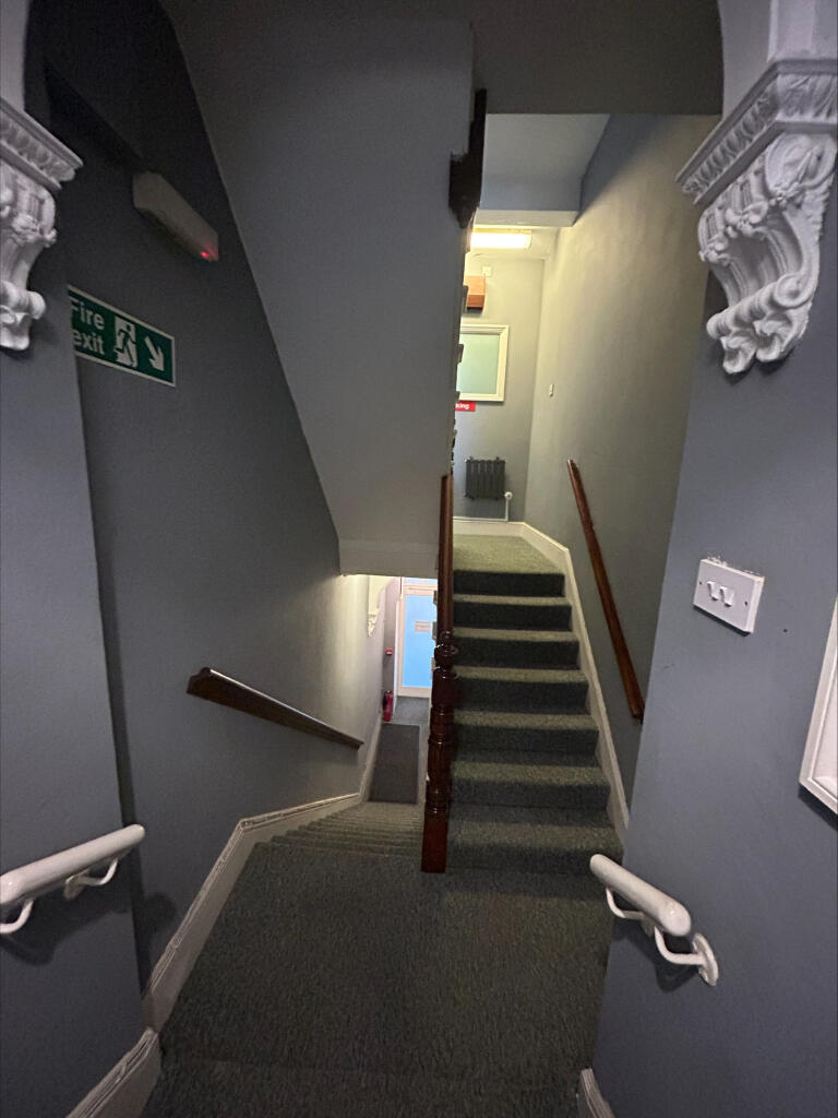 Additional image 4 of 118a High Street, Herne Bay