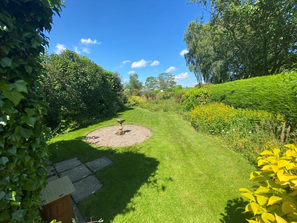 Additional image 4 of Hoon Ridge, Hoon Lane, Hilton