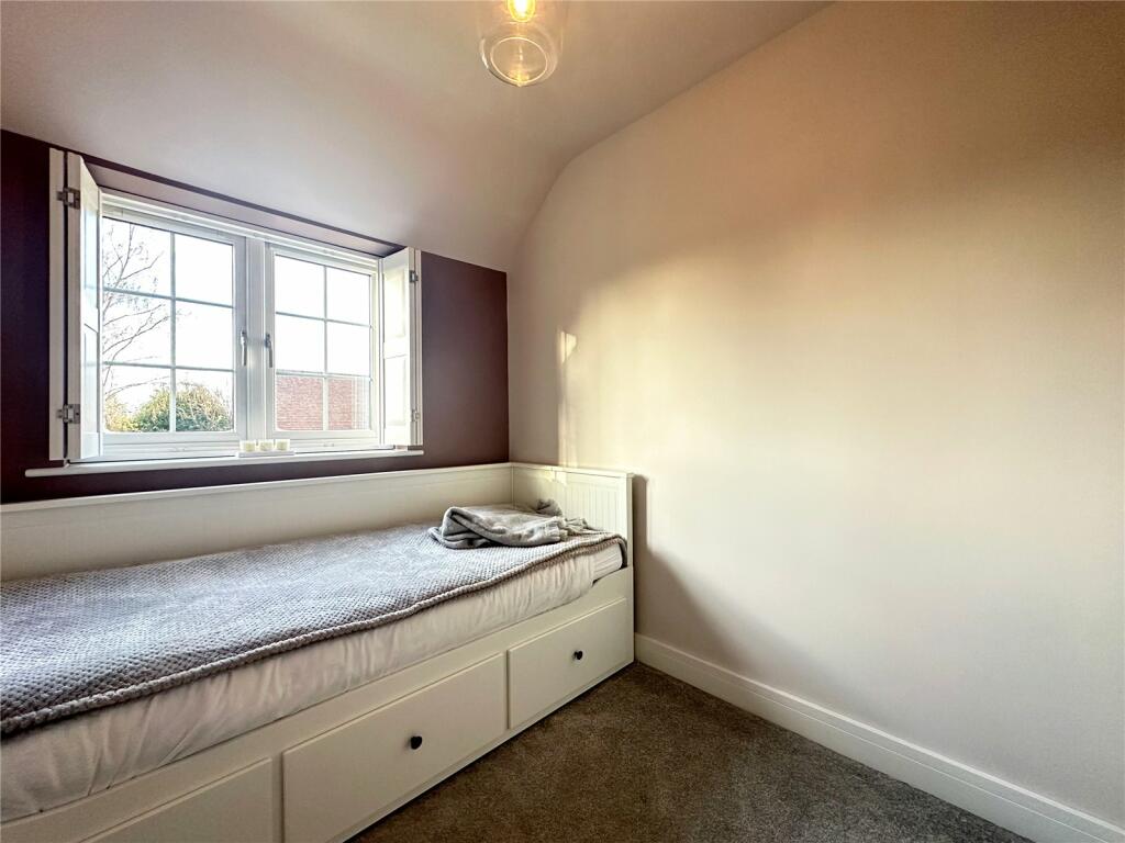 Additional image 22 of Birmingham Road, Stoneleigh, CV8