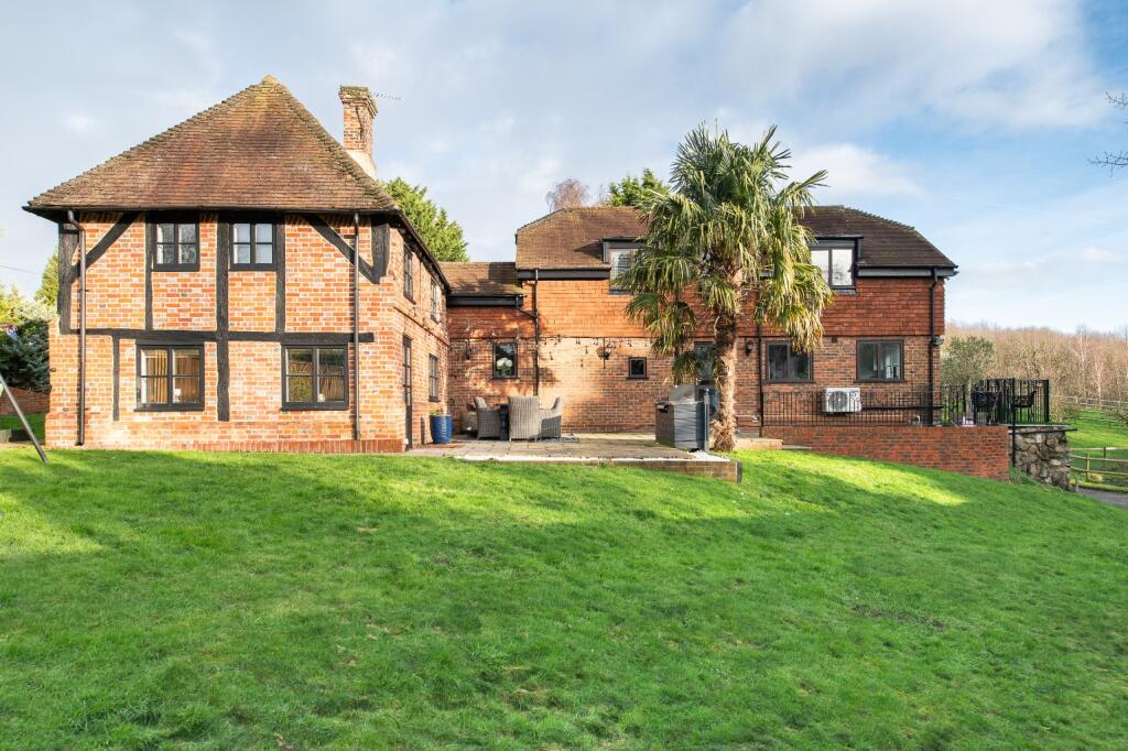 Additional image 27 of Bushylees Farm, Pear Tree Lane, Shorne