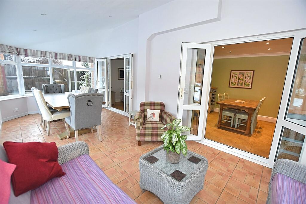 Additional image 33 of Lawrence Close, Cranage