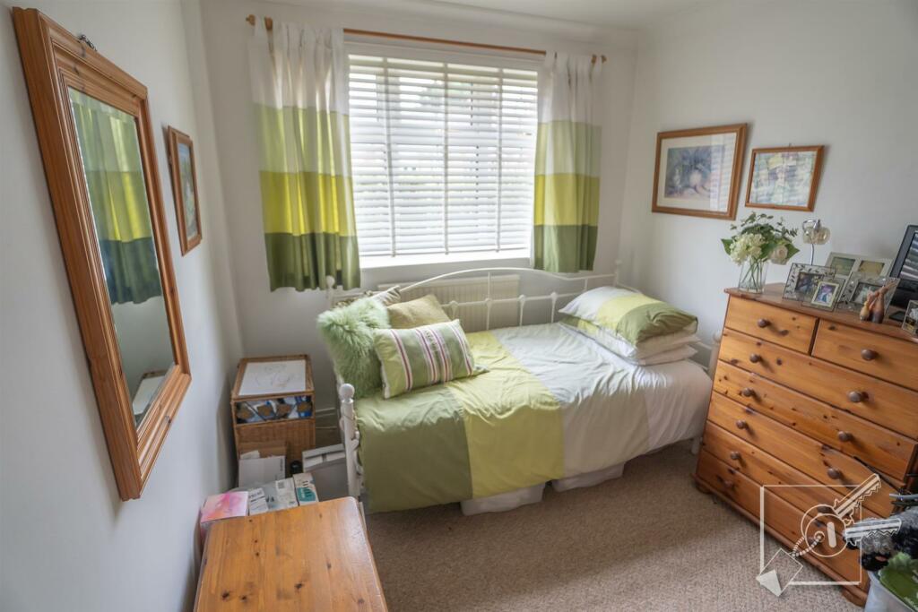 Additional image 8 of Wrotham Road, Meopham