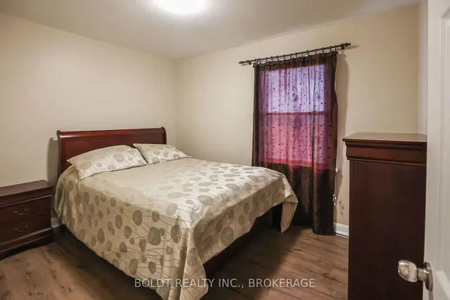 Additional image 10 of 6 Aiken St