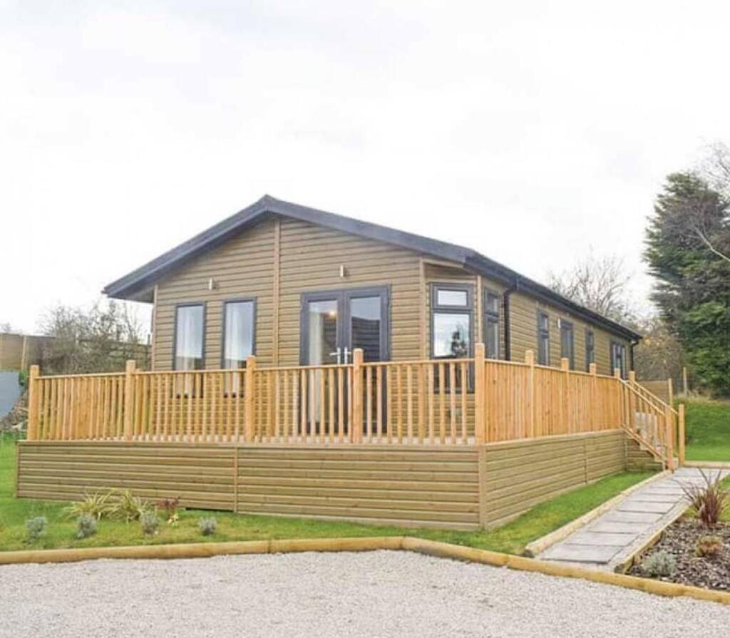 Additional image 2 of Overseal, Derbyshire, DE12 6ND
