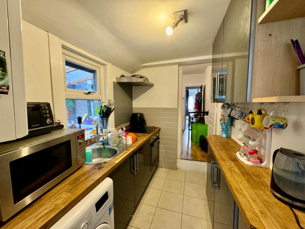 Additional image 9 of Church Road, Swanscombe, Kent, DA10