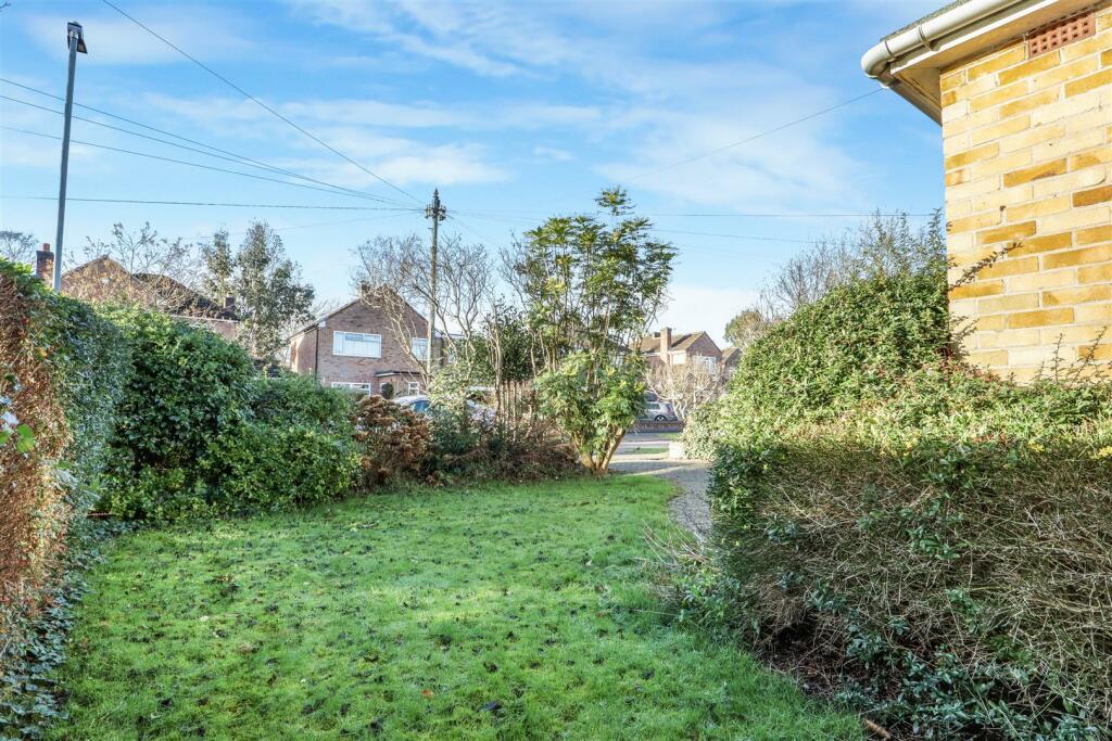 Additional image 21 of Sunningdale Avenue, Kenilworth