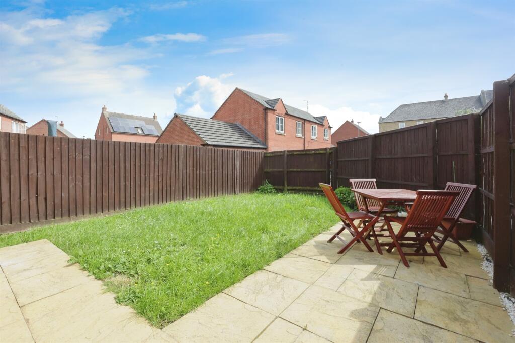 Additional image 12 of Avocet Close, RUGBY