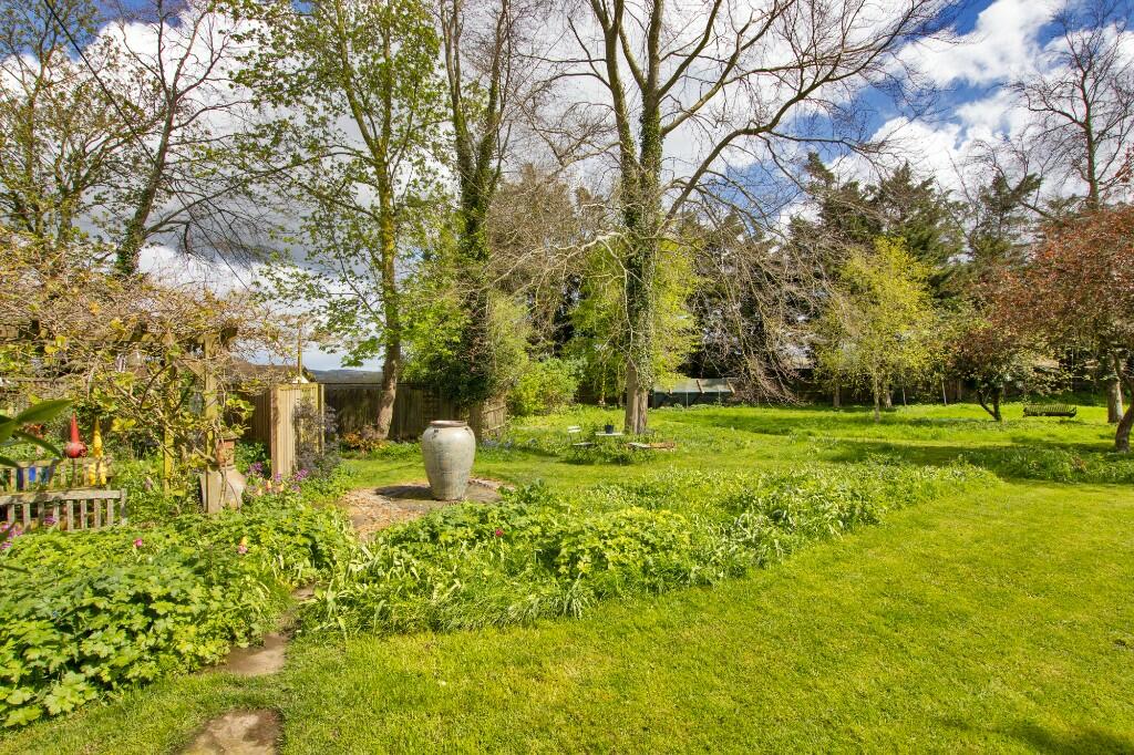 Additional image 18 of Gorse Hill, Farningham, DA4