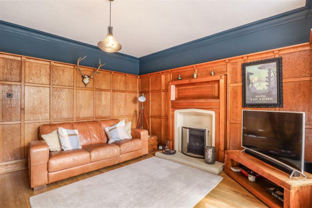 Additional image 35 of Stivichall Croft, Coventry