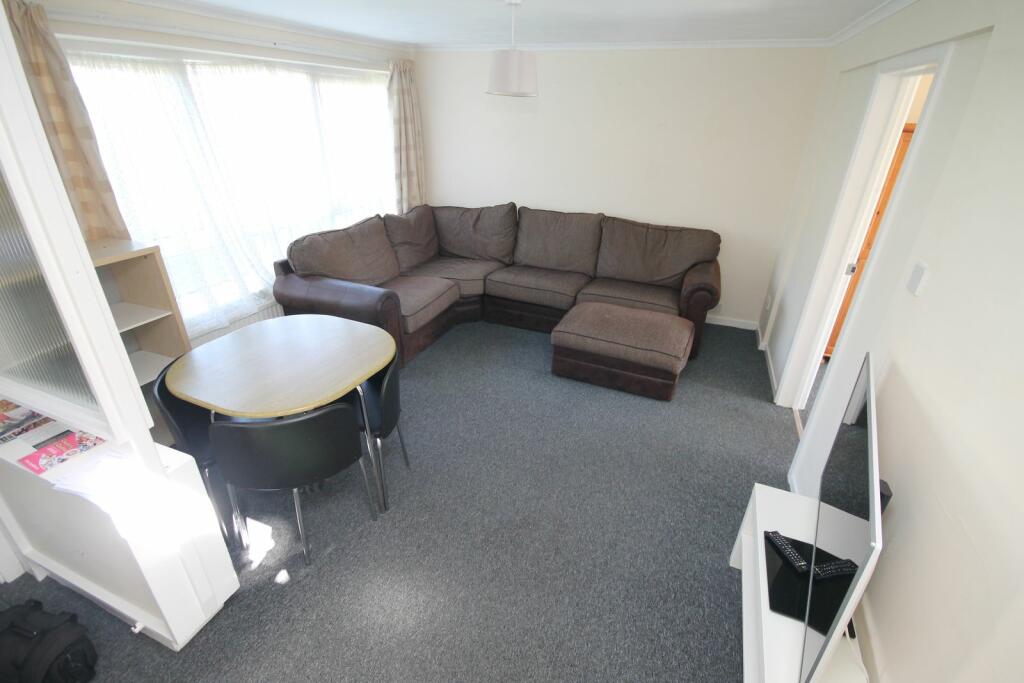 Additional image 7 of 2 Longmeadow Way, Canterbury