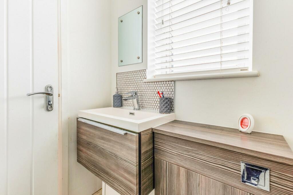 Additional image 17 of Aldermans Green Road, Coventry