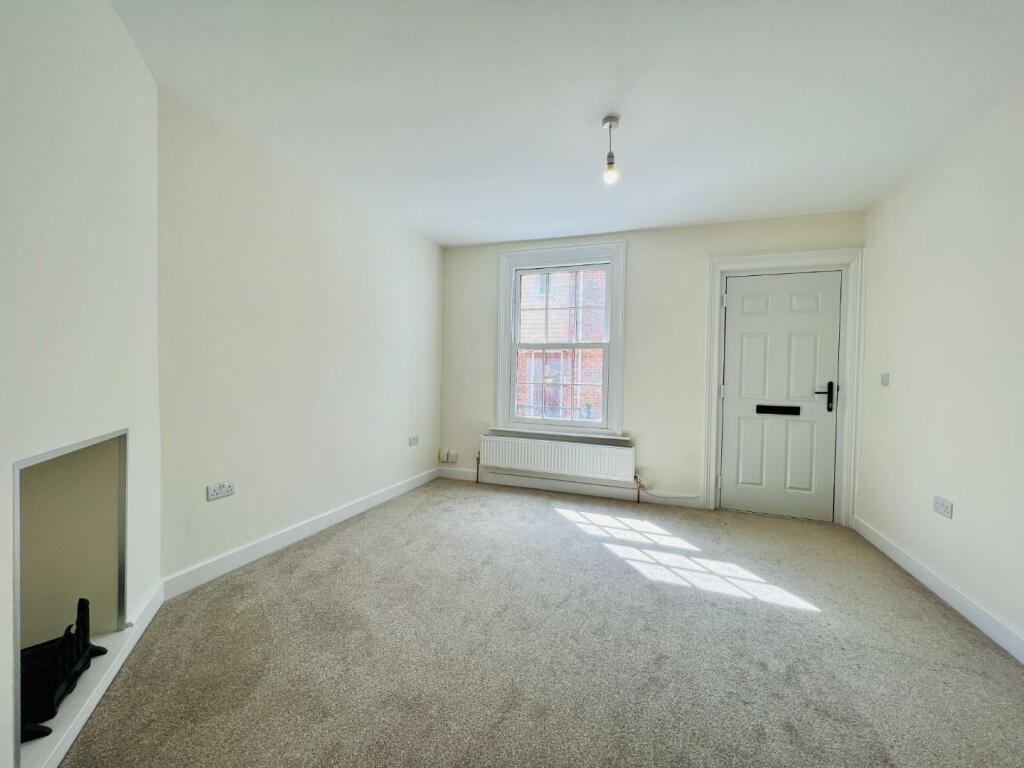 Additional image 13 of HYTHE