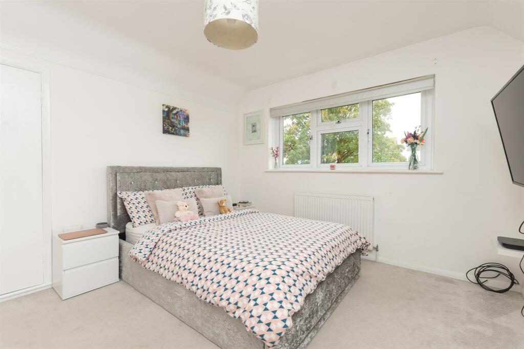 Additional image 6 of Hever Court Road, Gravesend, Kent