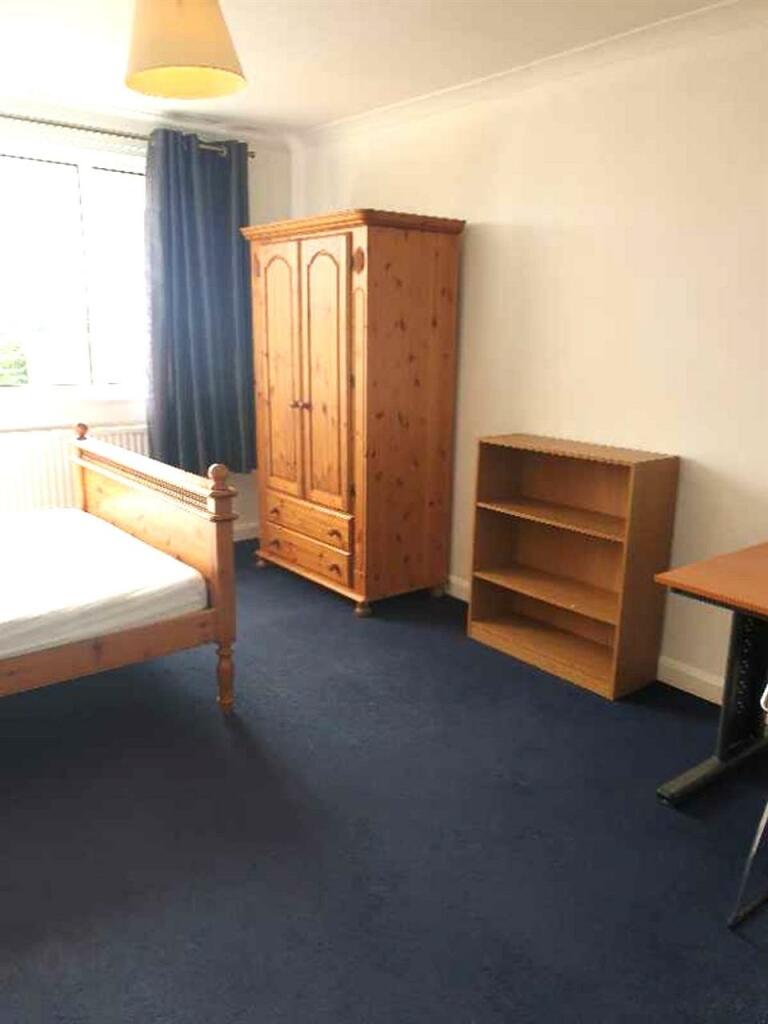 Additional image 8 of St Michaels Close, Canterbury