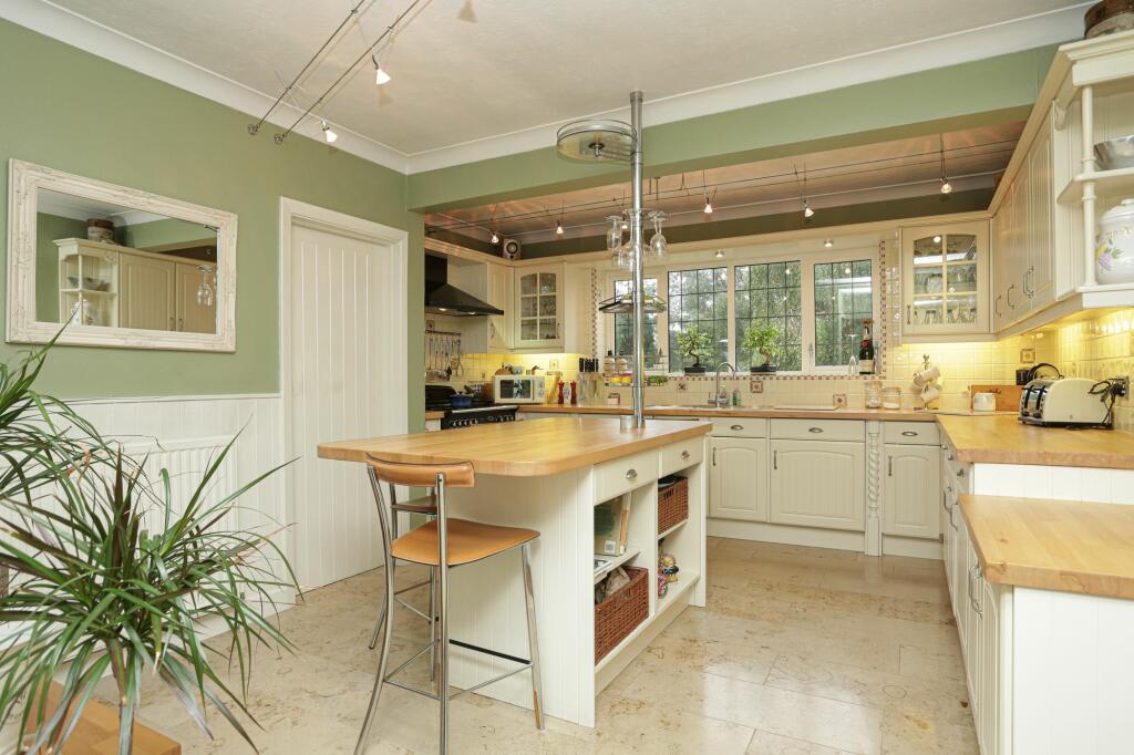Additional image 3 of Bathurst Road, Folkestone, CT20