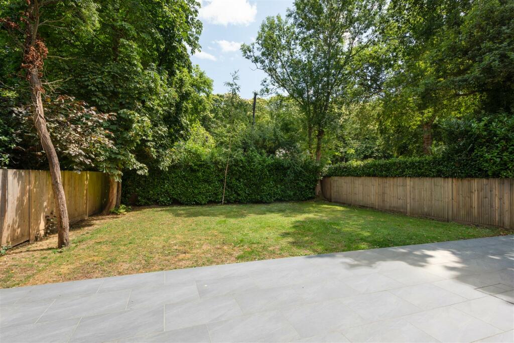 Additional image 17 of Royal Avenue, Whitstable