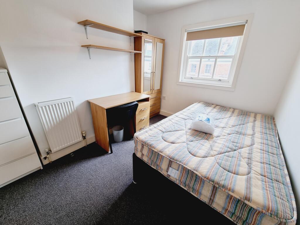 Additional image 5 of Flat 2, 131-135 Regent Street, Leamington Spa