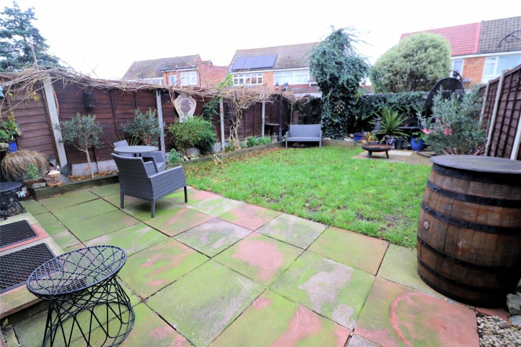 Additional image 13 of Ward Close, Lesney Park, Erith, Kent, DA8