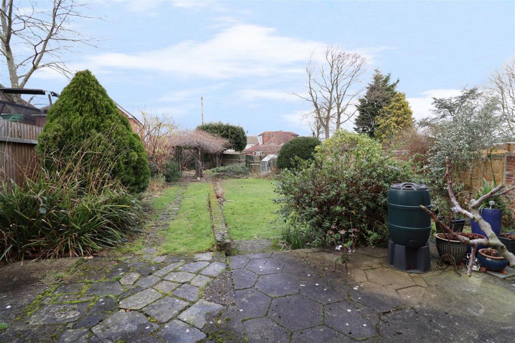 Additional image 4 of Park Crescent, Erith