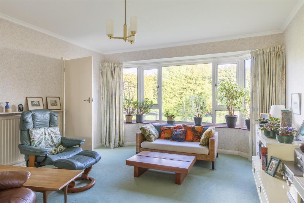 Additional image 4 of Garden Close, Rough Common, Canterbury