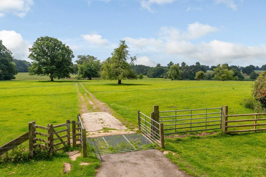 Additional image 22 of Meriden Road, Berkswell, CV7